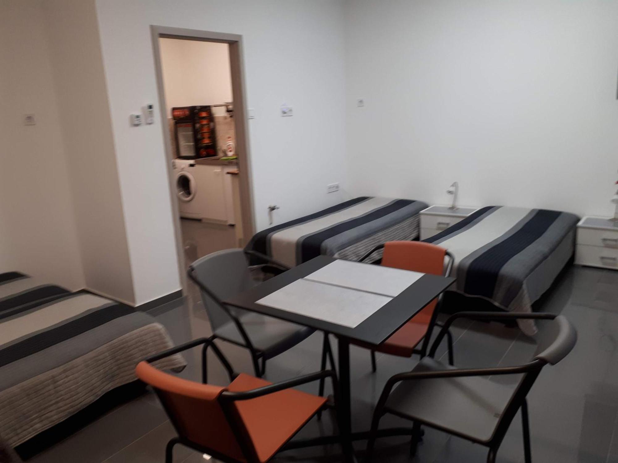 Kertvarosi Apartman Tiszaújváros Εξωτερικό φωτογραφία