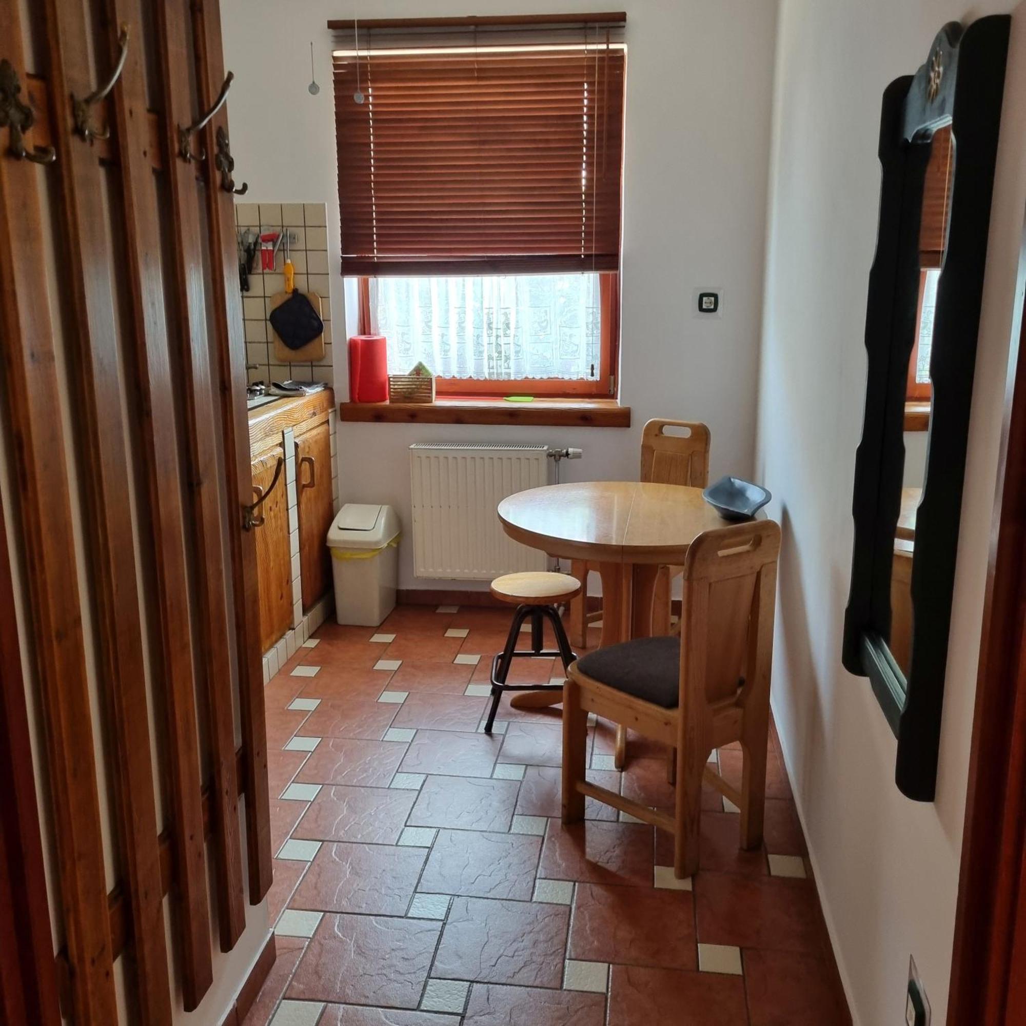 Kertvarosi Apartman Tiszaújváros Εξωτερικό φωτογραφία