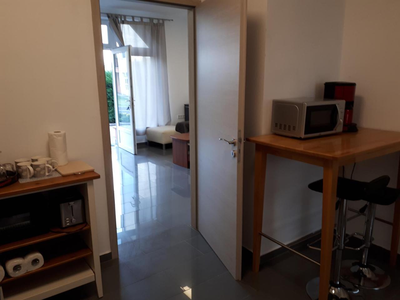Kertvarosi Apartman Tiszaújváros Εξωτερικό φωτογραφία