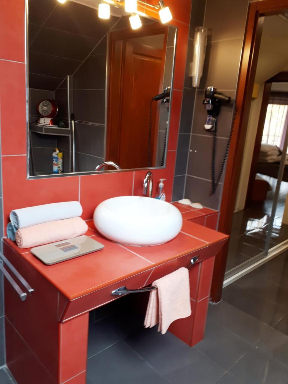Kertvarosi Apartman Tiszaújváros Εξωτερικό φωτογραφία